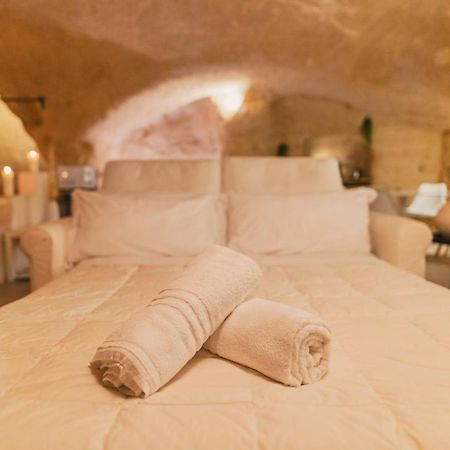 Sassi -Suite Inlapis - Casa Nella Pietra Matera Exterior photo